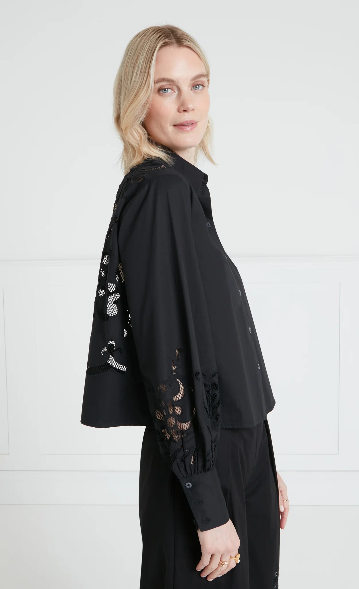 Nelle Shirt - Black - Image 3