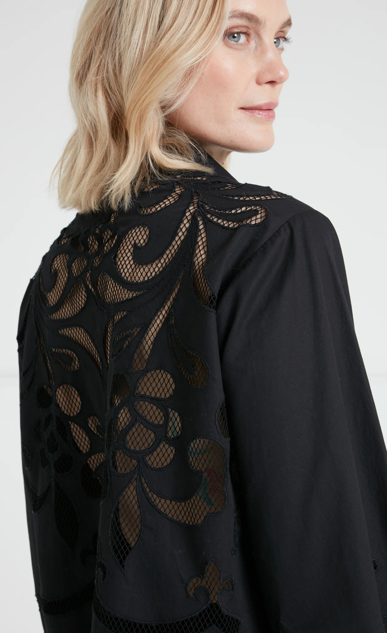 Nelle Shirt - Black - Image 5