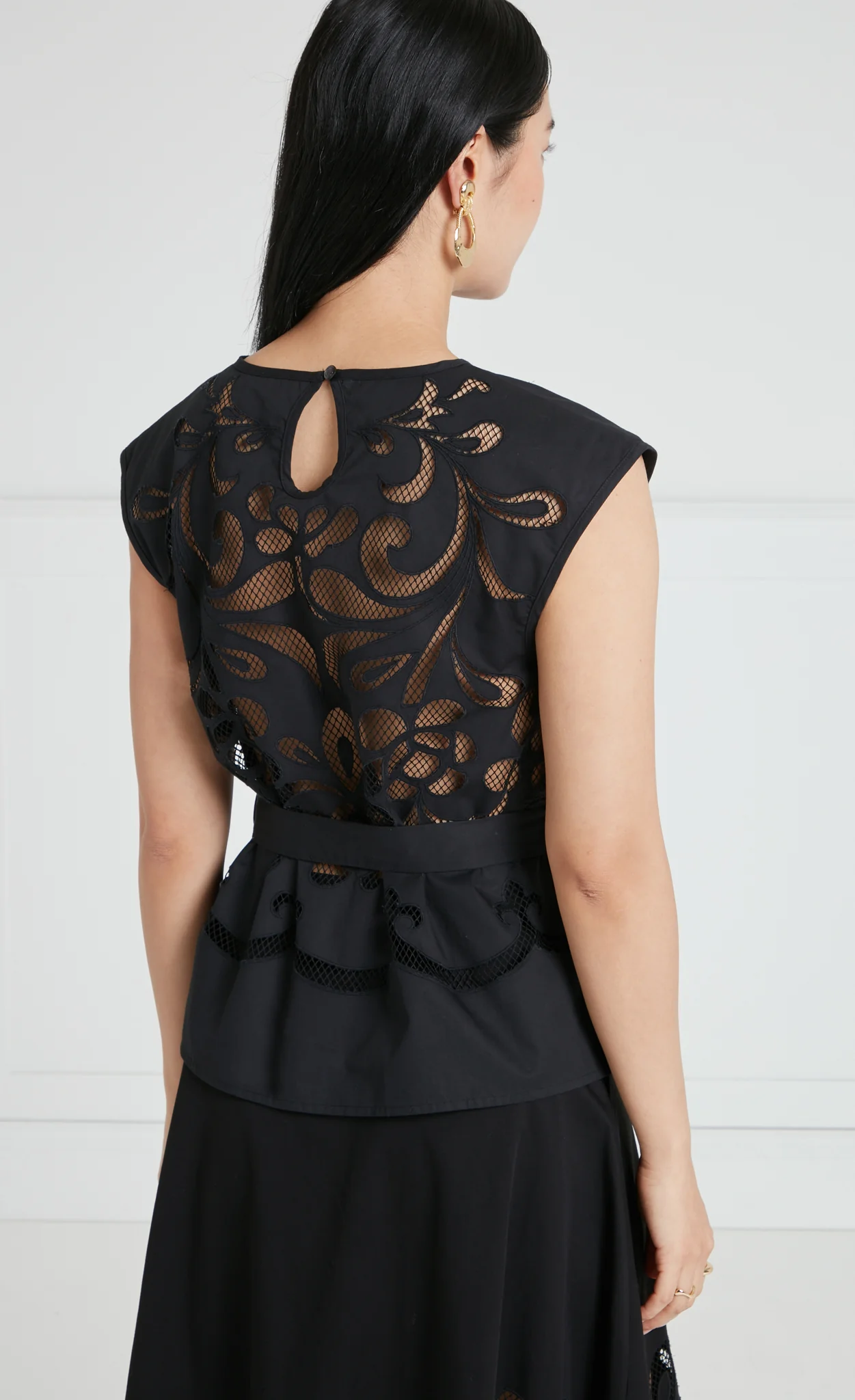 Nelle Sleeveless Top - Black - Image 3